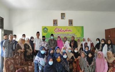 Silaturahmi Pengurus Yayasan Annizhomiyyah dengan Guru-guru MI, MTS, MA